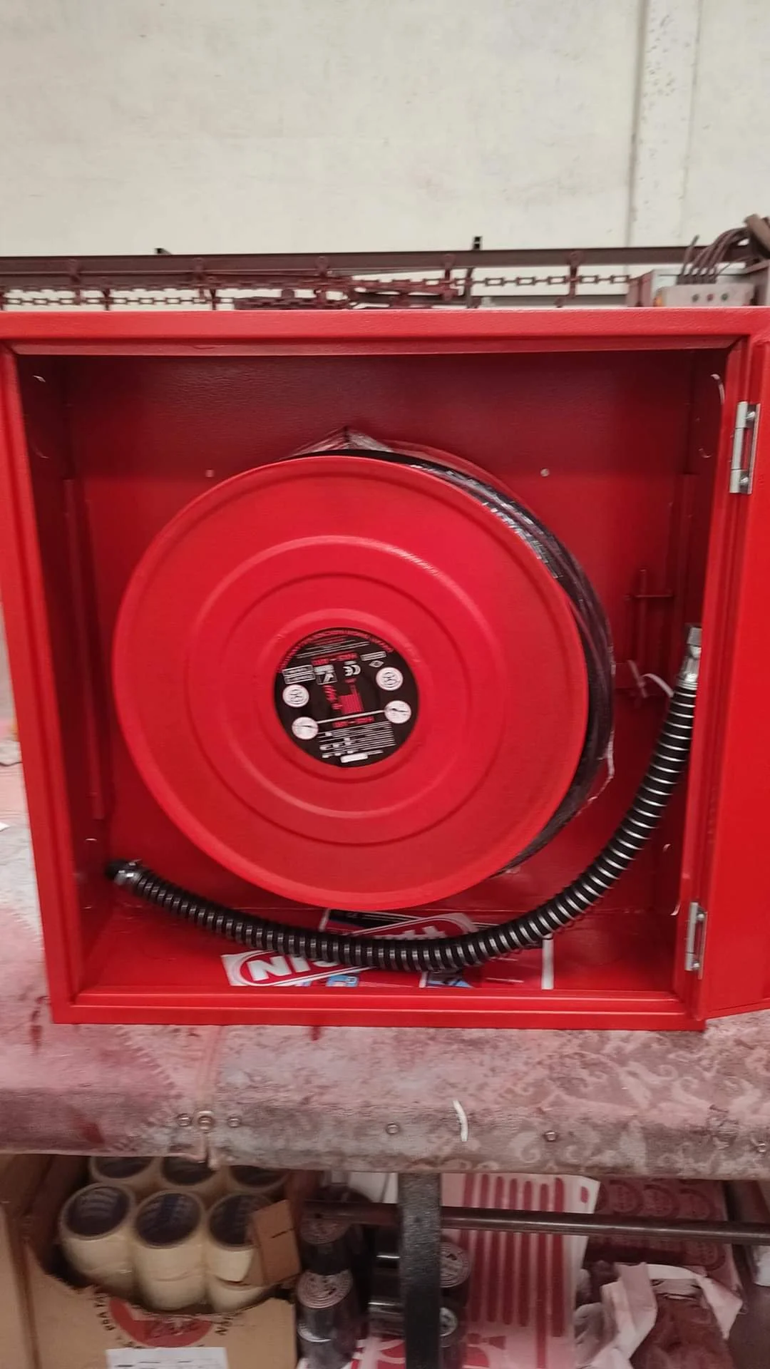 Standart Tip 30 mt Tüp Bölmeli Yangın Dolabı